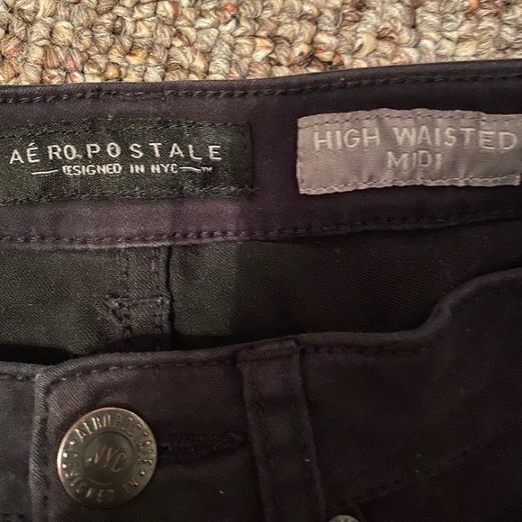Aeropostale Black High Waisted Midi Jean Shorts - Picture 3 of 3